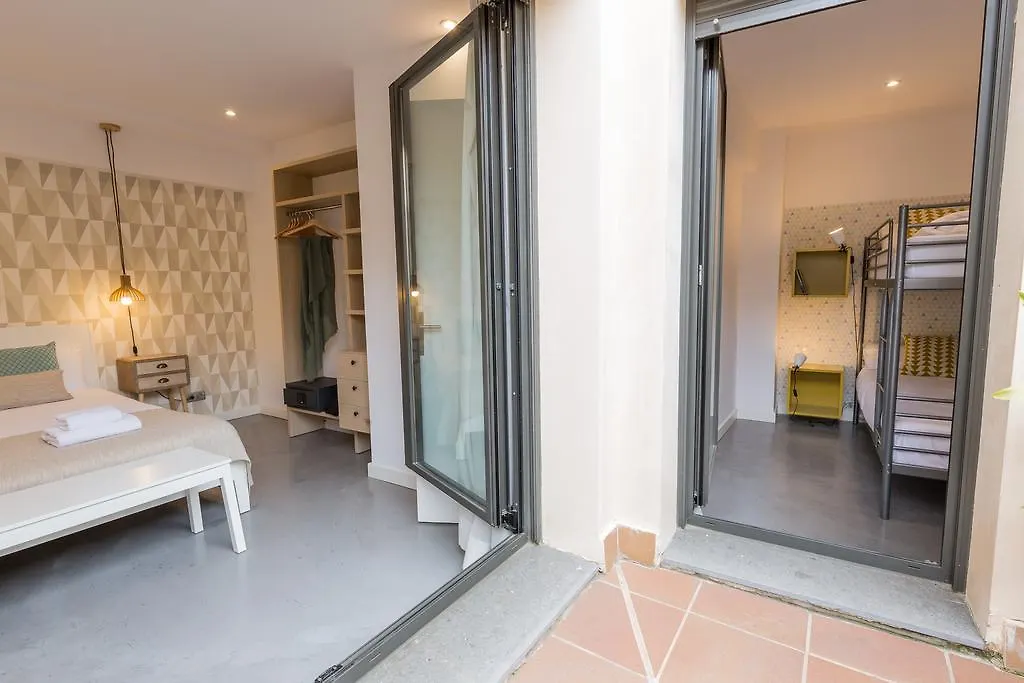 Weflating Park Gueell Apartment Barcelona Spain