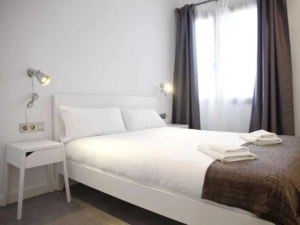 Weflating Park Gueell Apartment Barcelona 0*,