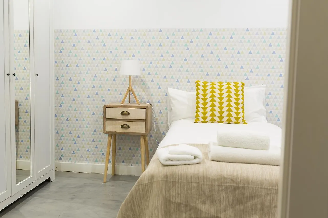 Weflating Park Gueell Apartment Barcelona 0*,