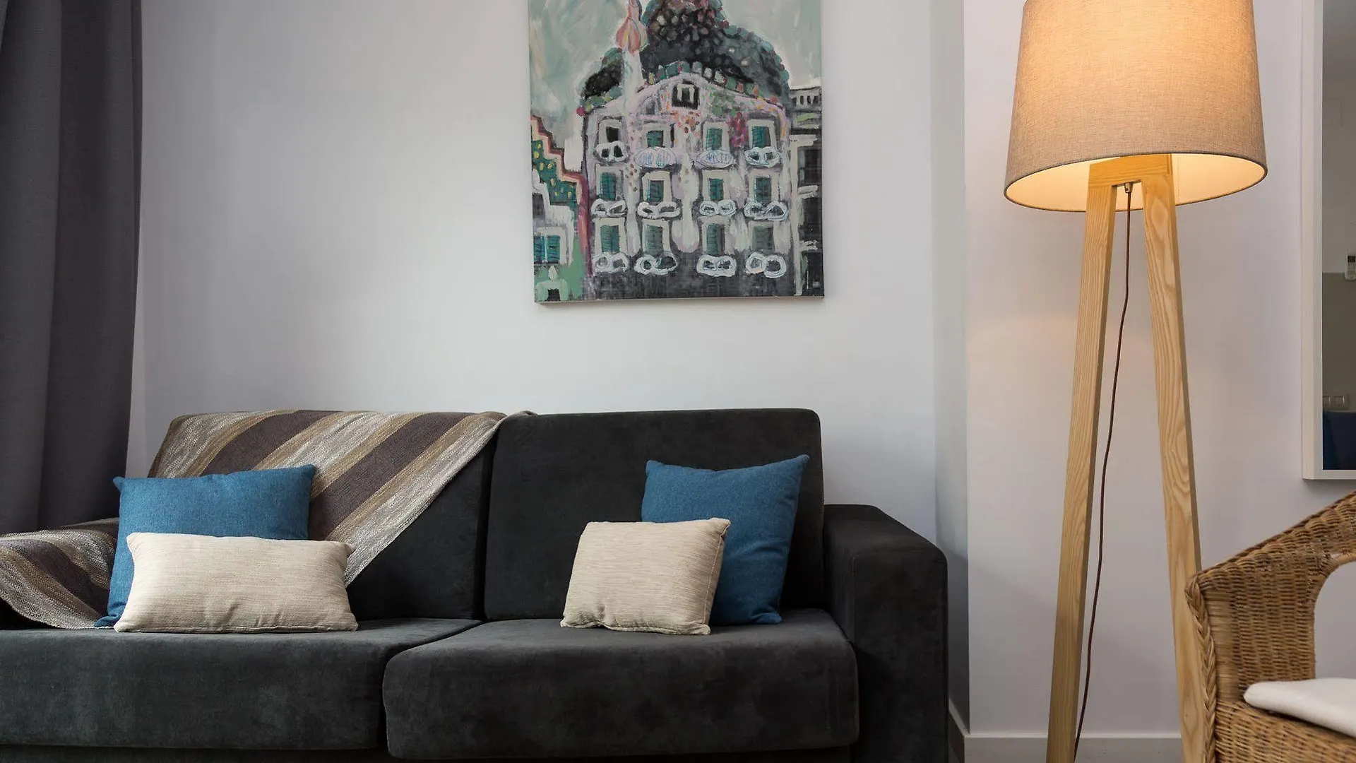 Weflating Park Gueell Apartment Barcelona Spain