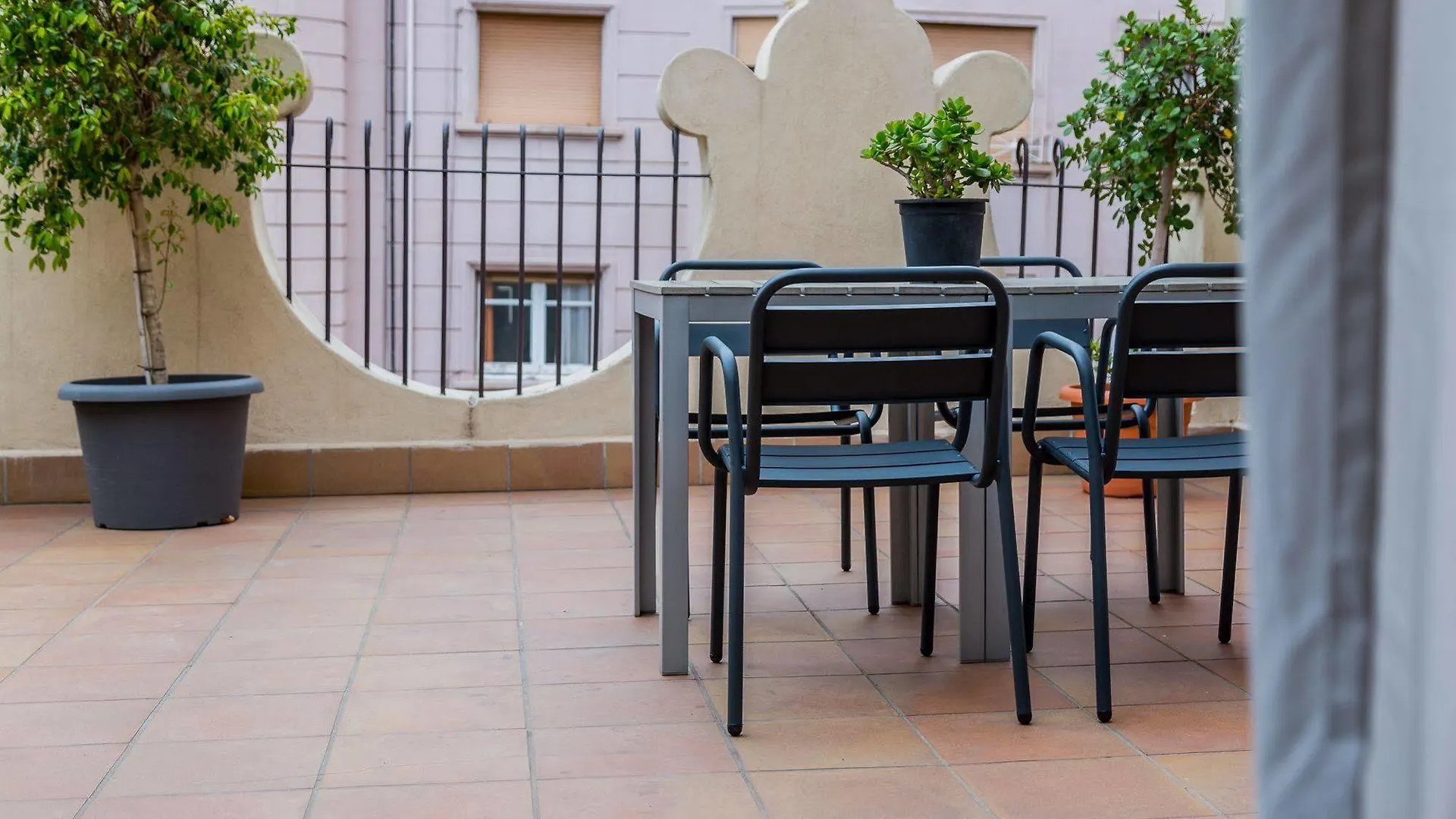 Weflating Park Gueell Apartment Barcelona